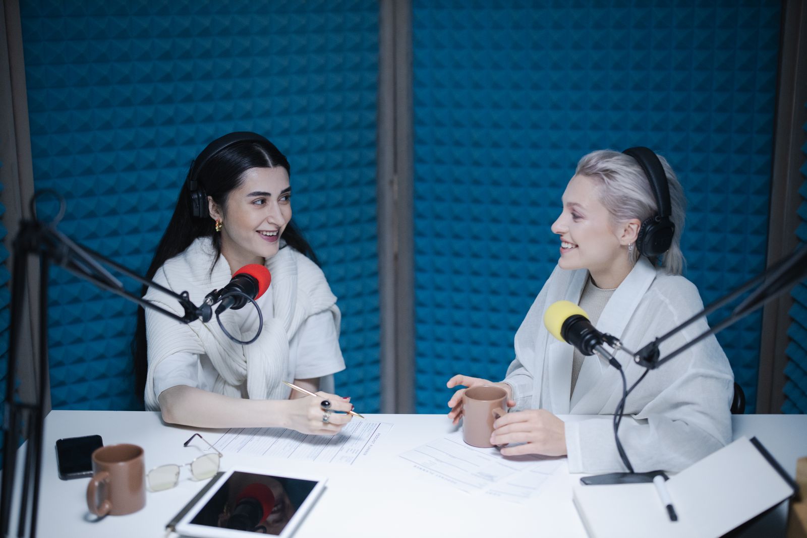 Intervju v radijskem studiu